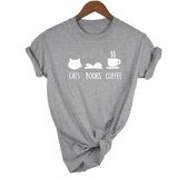 t shirt gris pour lecteur avec citation chats livres et café