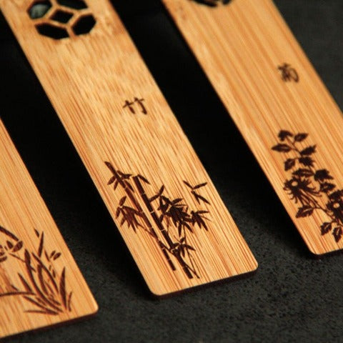 Marque-page original , bois traditionnel