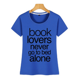 t-shirt pour les lecteurs avec citation never alone bleu