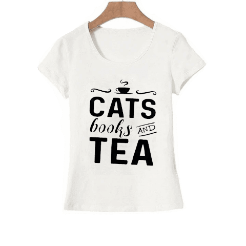 t-shirt blanc avec citation livres chats et thé pour les lecteurs