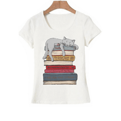 t shirt citation pour lecteur avec chat sur des livres